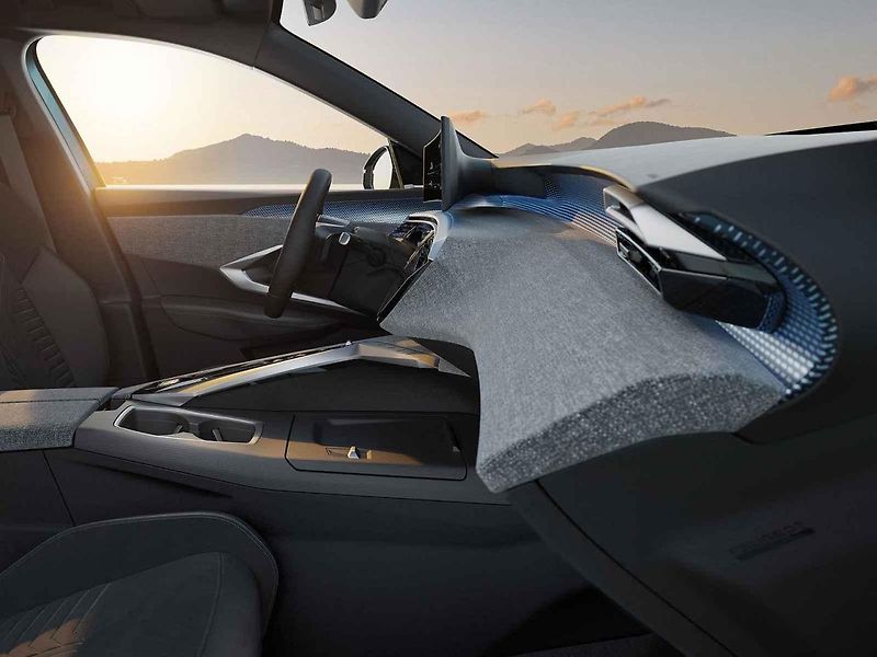 Nová generace Peugeot i-Cockpit v chystané 3008