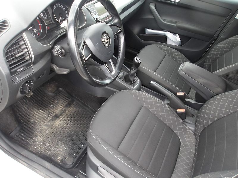 Škoda Fabia 1,0TSi  ČR 2x KLOLA ! - fotka 16 z 35