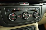 Volkswagen Sharan (2015) 2.0 TDI BMT, Automat, Kůže - náhled 18
