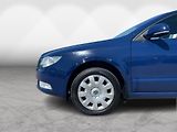 Škoda Superb COMBI 2.0 TDi COMFORTLINE - náhled 10