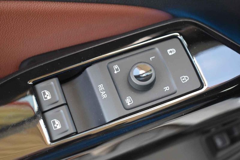 ID.5 poslouží jako auto do města i na středně dlouhé výlety