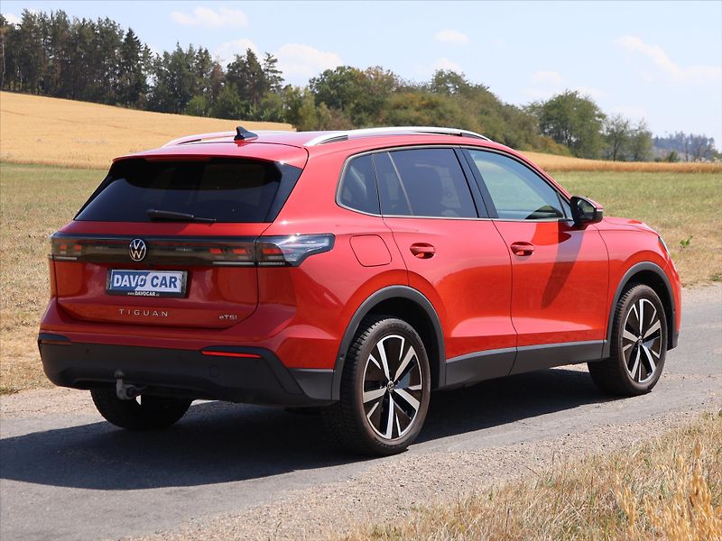 Volkswagen Tiguan 1,5 eTSI 110kW mHEV DSG CZ DPH - fotka 7 z 38