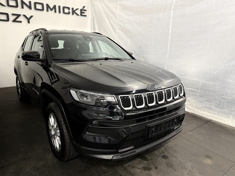 Jeep Compass (2021) 1.3 T4 PHEV 190CV, 4X4,ZÁRUKA - fotka 4 z 75
