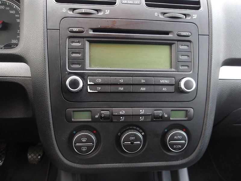Volkswagen Jetta 1,9TDi77kW STK 09/2028 Po rozv - fotka 12 z 21