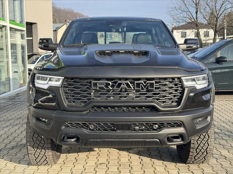 Dodge RAM 2,9   1500 CrewCab 3,0 RHO - fotka 4 z 31