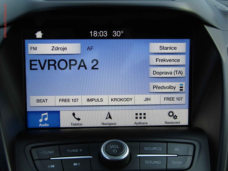 Ford Kuga (2017) 2.0 TDCi 4x4, 1.maj,ČR, AT - fotka 16 z 21