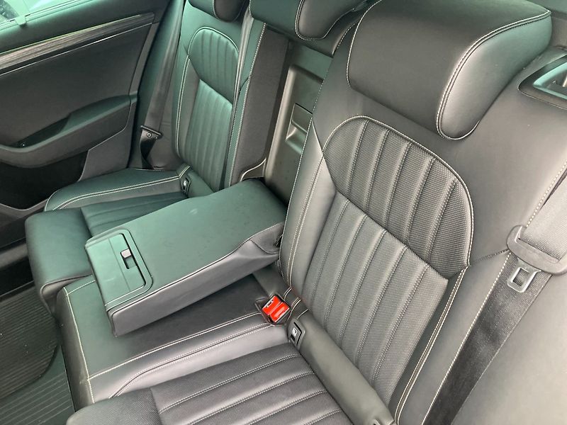 Škoda Superb (2020) 2.0TDI 147kW 4X4 DSG STYLE + - fotka 18 z 35