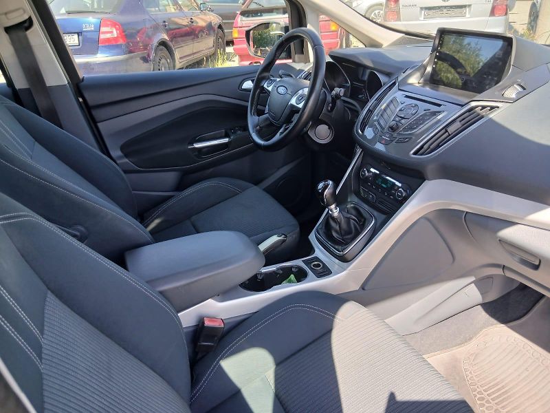 Ford C-MAX 1.6 TDCI, ALU, 6 rychlostí - fotka 37 z 39