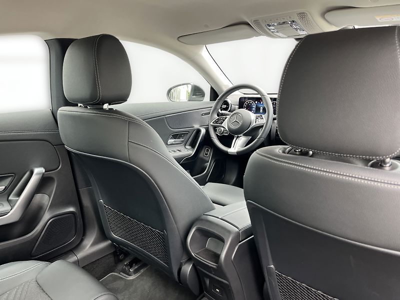 Mercedes-Benz CLA Třída 180d kupé Progressive Ad - fotka 21 z 21
