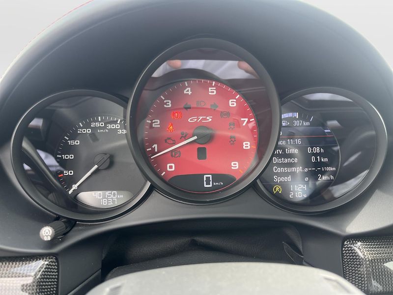 Porsche Cayman GTS - fotka 18 z 27