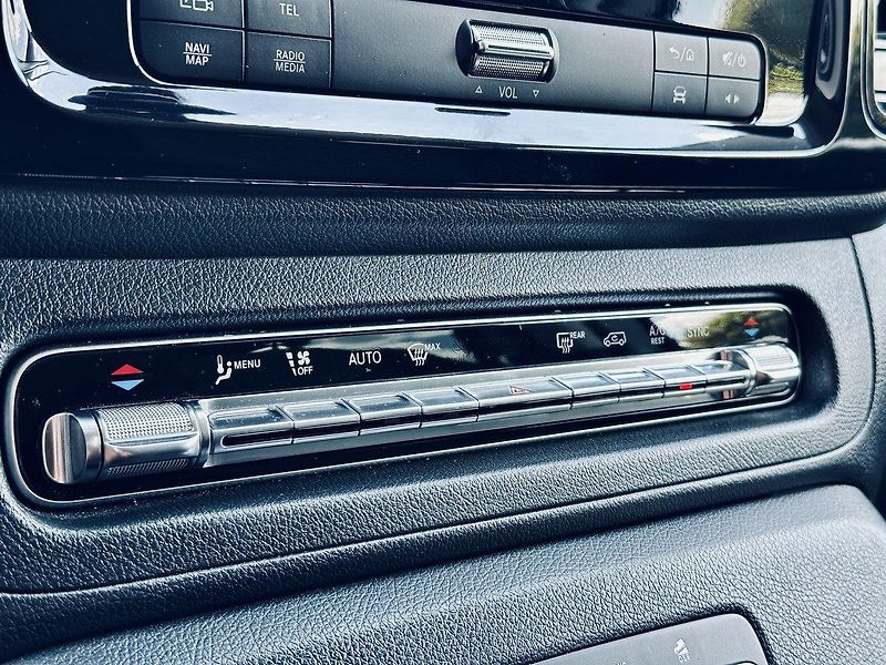 Mercedes-Benz Vito 124 CDI TOURER Select L 4M - fotka 20 z 29