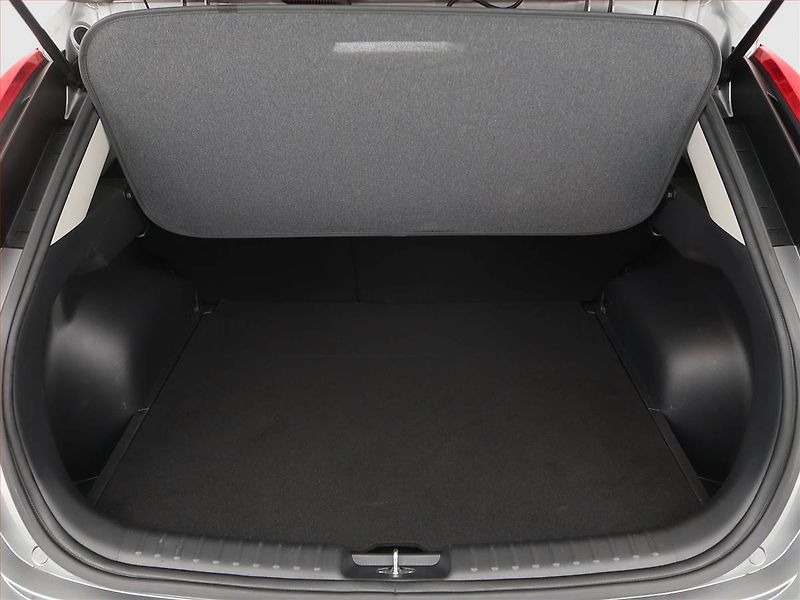 Kia Niro (2023) EV, SoH 100% - fotka 14 z 22