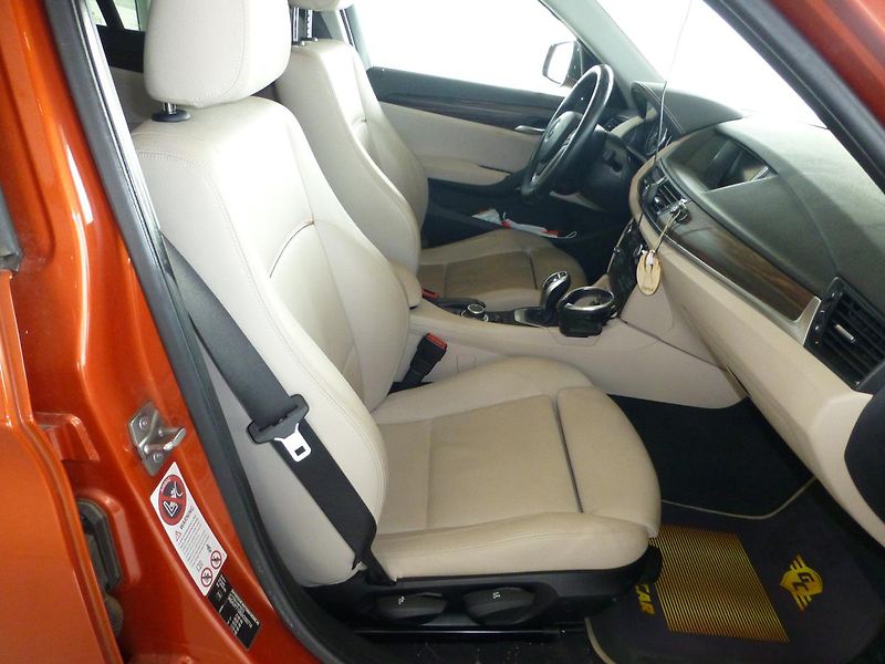 BMW X1 (2014) 2,0D*XDRIVE*PARK.KAM*VYHŘ.SED* - fotka 20 z 27