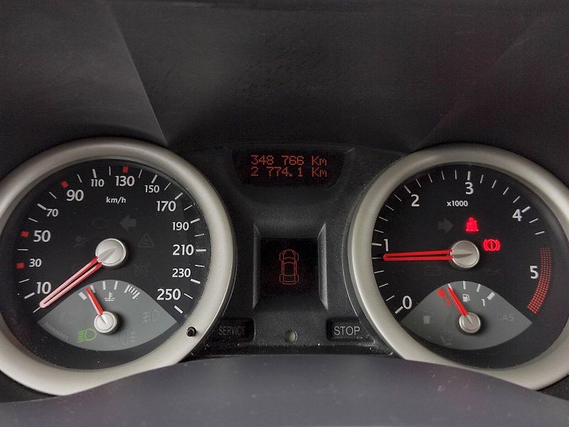 Renault Mégane (2004) 1,5 Dci 60 Kw - fotka 7 z 30