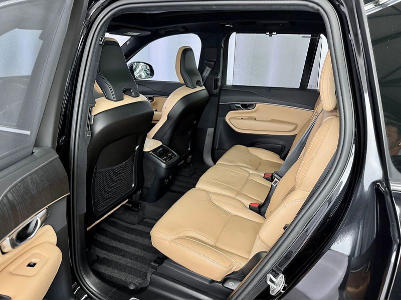 Volvo XC90 B6 AWD ULTIMATE BRIGHT, WEBAST - fotka 10 z 35