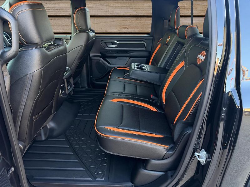 Dodge RAM (2026) +HEMI+DPH+OFFROAD PAKET+ - fotka 15 z 25