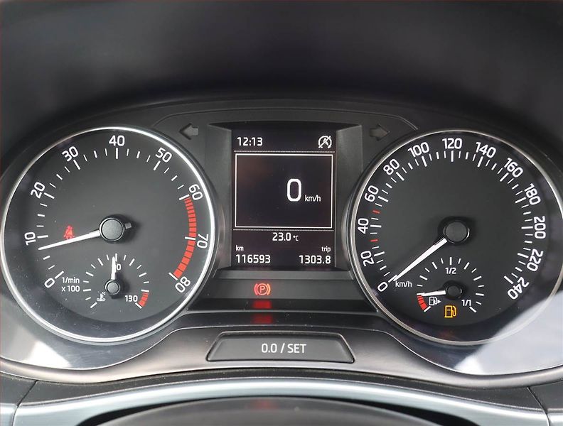 Škoda Fabia (2015) 1.2 TSI - fotka 11 z 16