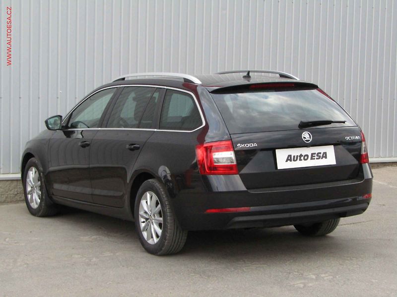 Škoda Octavia (2017) 1.6TDi, Style, DSG - fotka 6 z 25