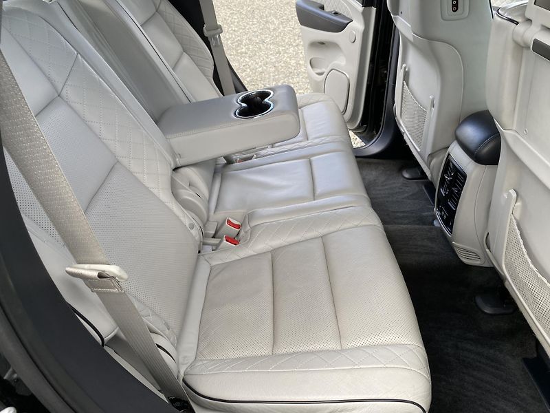 Jeep Grand Cherokee 3.0CRDi 4x4 SUMMIT EXTRA FULL! - fotka 129 z 181