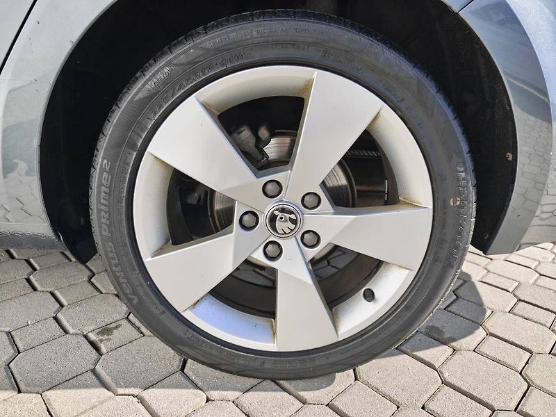 Škoda Octavia Green tec Style 1,4TSI - fotka 19 z 21