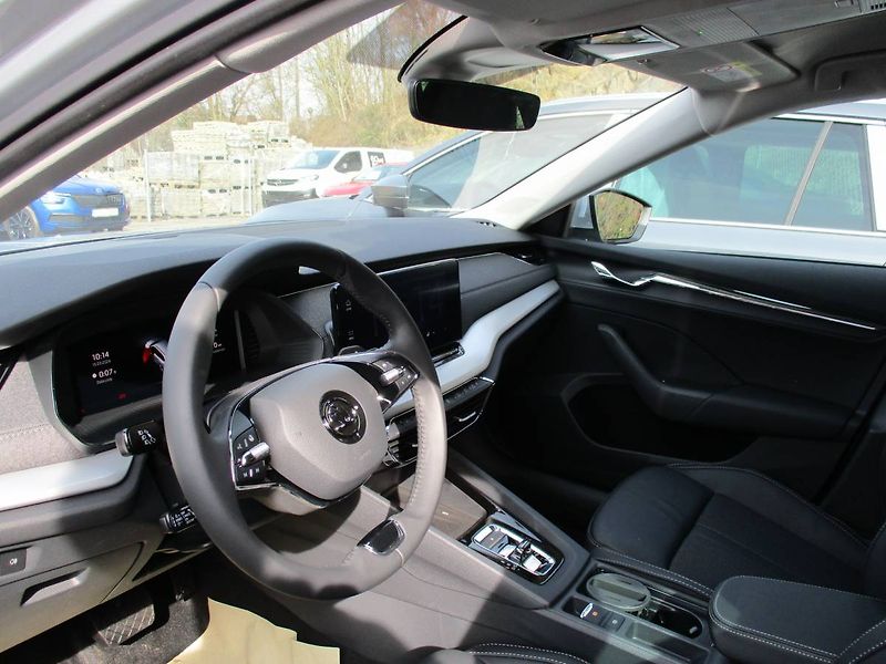 Škoda Octavia Combi Style 2,0TDI 110kW DSG/P - fotka 12 z 13