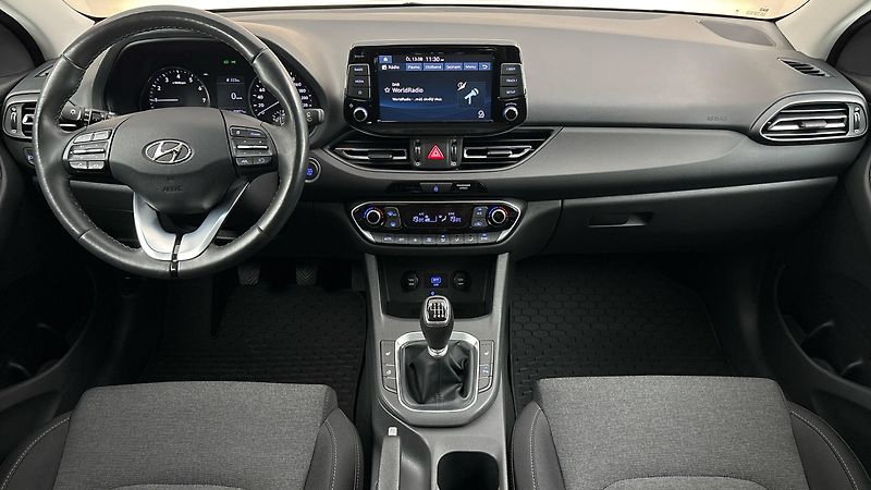 Hyundai i30 1.0 T-GDI Smart Kombi - fotka 8 z 26