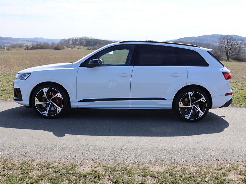 Audi SQ7 4,0 TFSI 373KW CZ ZÁRUKA - fotka 4 z 37