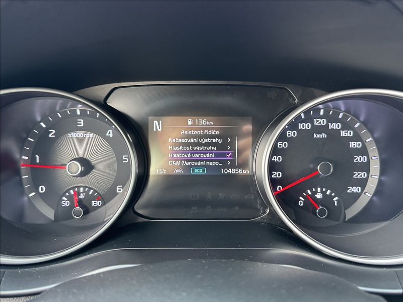 Kia Ceed 1,6 CRDi SW FRESH DPH 1.maj ČR - fotka 28 z 50