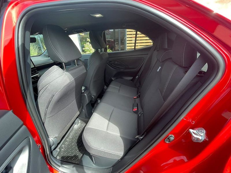 Toyota Yaris Cross 1.5 Hybrid 130k FWD Style - fotka 27 z 27
