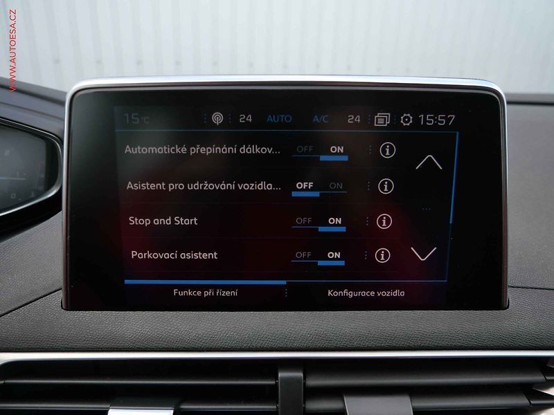 Peugeot 5008 (2018) 2.0HDi, AT, LED, kamera - fotka 22 z 28