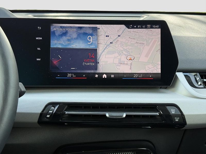 BMW X1 sDrive20i - fotka 11 z 20