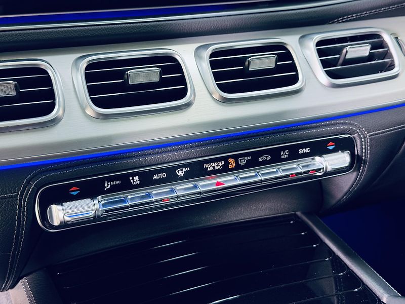 Mercedes-Benz GLE (2024) 53*AMG*4M*REZERVACE - fotka 24 z 40