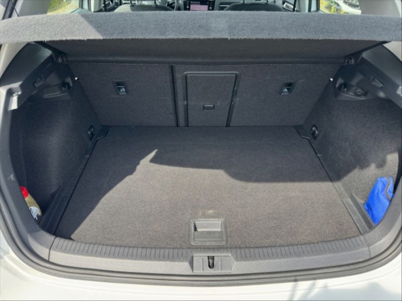 Volkswagen Golf 1,5 TSI 110 Highline DSG - fotka 10 z 10