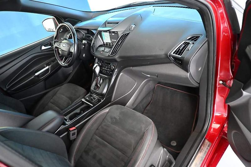Ford Kuga (2018) 2.0 ST-LINE 4x4 Bi-Xenon Kamer - fotka 10 z 32