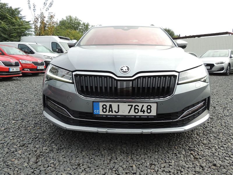 Škoda Superb (2020) SCOUT,2.0TDI,147KW,DSG,4x4,Taž - fotka 62 z 67