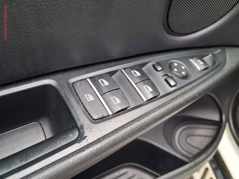 BMW X5 (2014) 2.0 D xD, ČR, AT, navi, bixen - fotka 13 z 21