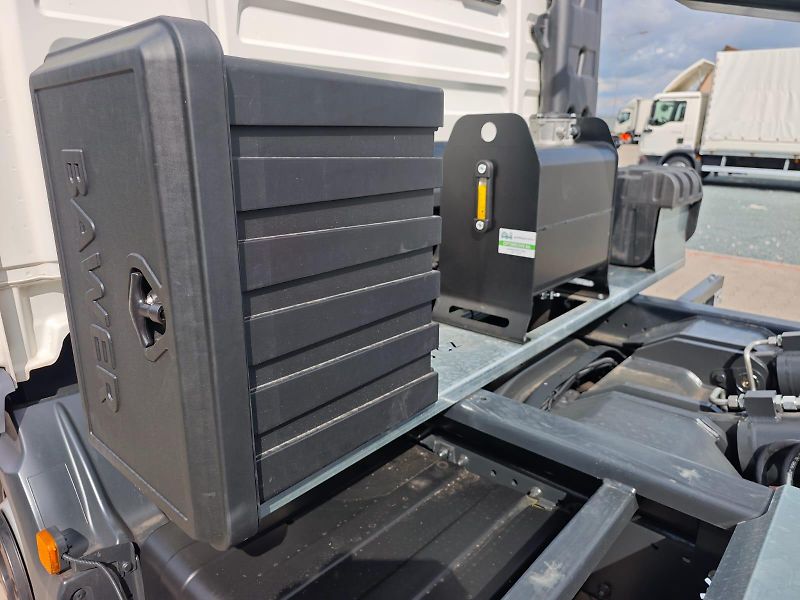 MAN TGL 12.220 NOVÝ 8t hákový nosič  - fotka 23 z 26