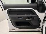 Land Rover Defender 110 D300 X-DYNAMIC HSE AWD AUT - náhled 7