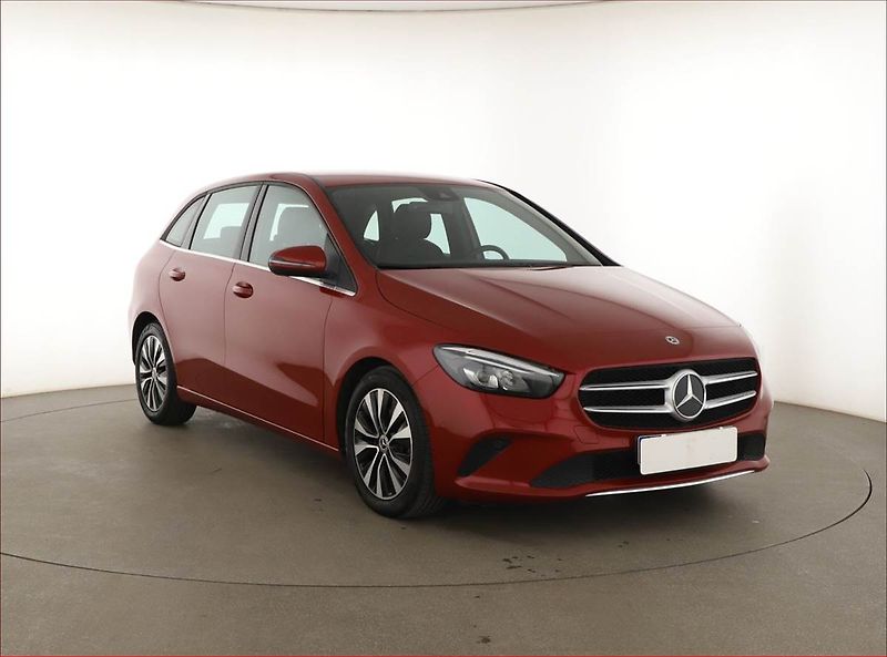 Mercedes-Benz Třídy B (2021) B 180 d, Automat, Kůže, Navi - fotografie inzerátu
