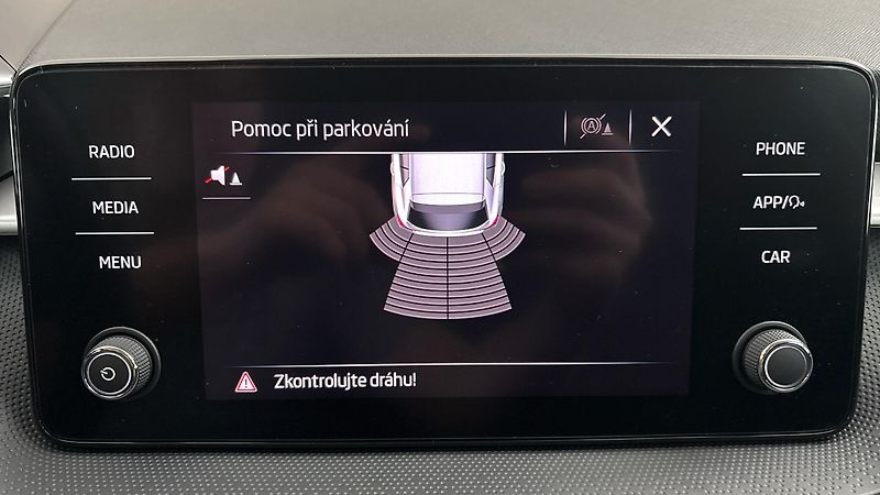Škoda Fabia 1.0 TSI Style - fotka 12 z 22