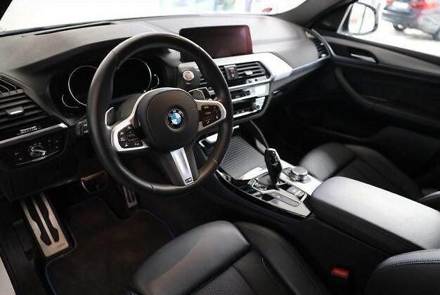 BMW X4 - fotka 14 z 23