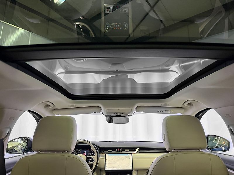 Jaguar F-Pace D200 S AWD, PANORAMA, ASSIST, - fotka 28 z 31