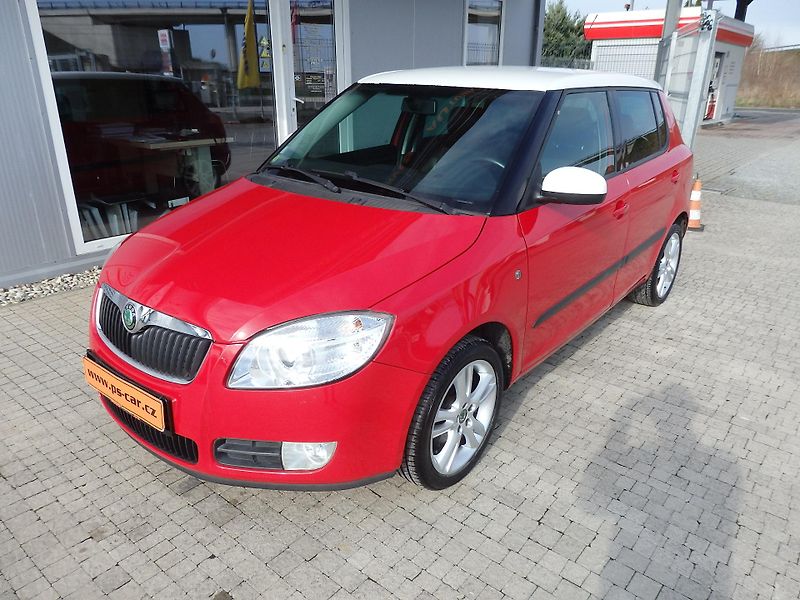 Škoda Fabia 1,4 16V SPORT, DIGI KLIMA, 16´ - fotka 2 z 14