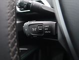 Peugeot 5008 (2021) Allure 1.5 BlueHDi - náhled 21
