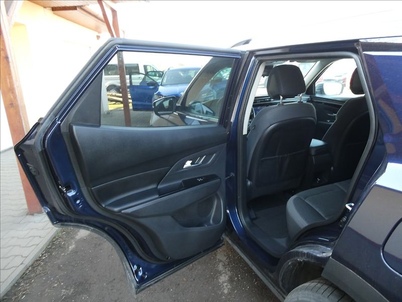 SsangYong Korando 1,5 T-GDI 120kW Style,ČR - fotka 15 z 34