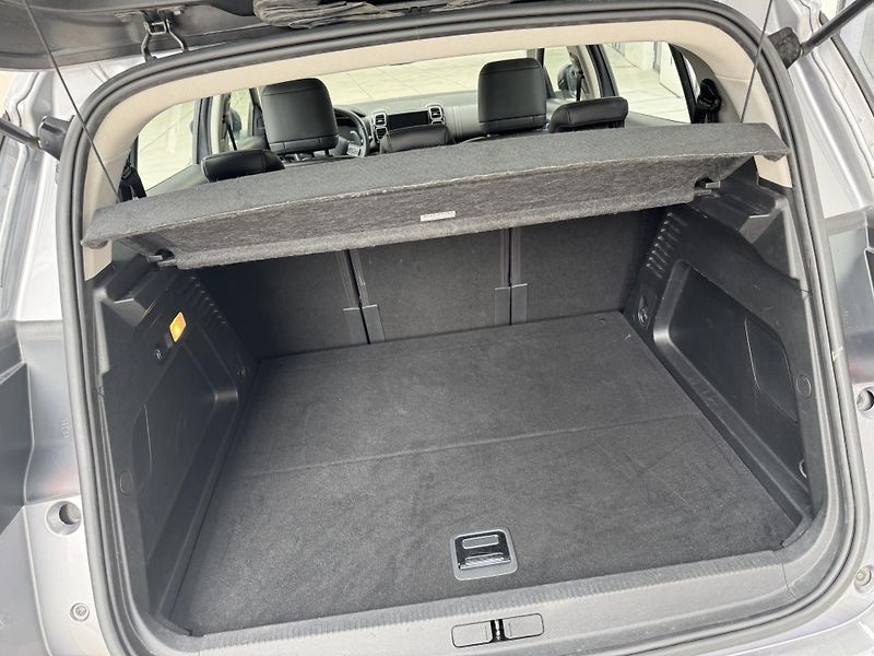 Citroën C5 Aircross (2021) PlugIn Hybrid 165kW Business - fotka 21 z 43
