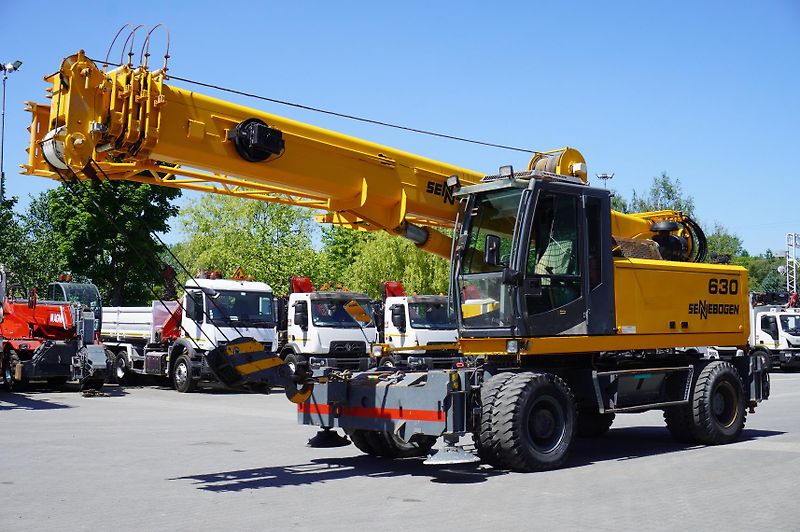 Sennebogen (2007) 630 rough terrain crane / 30m - fotka 4 z 24