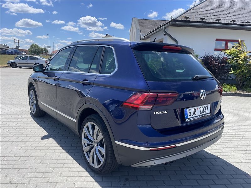 Volkswagen Tiguan 2,0 TDi 110kw 4-Motion LED GPS - fotka 33 z 37
