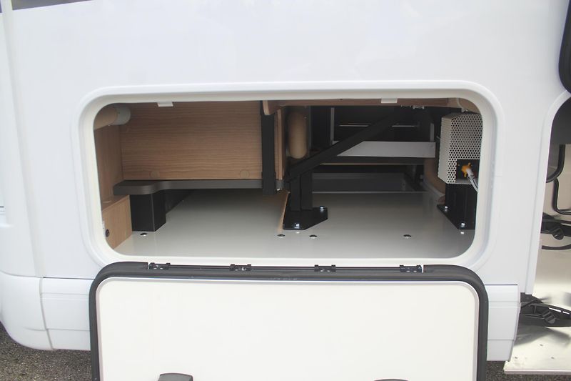Malibu Ostatní (2025) T 490 LE - fotka 6 z 72