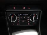 Audi Q3 (2016) 2.0 TDI, Serv.kniha, Navi - náhled 10